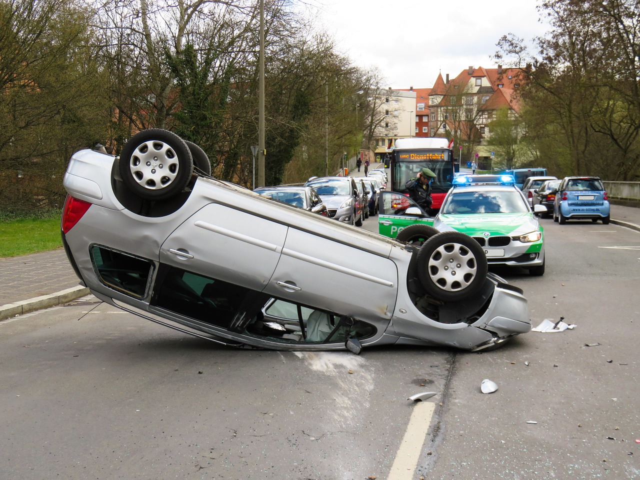 自動車事故